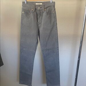 Levi's Women’s Premium Gray Wedgie Straight Leg Jeans Size 26